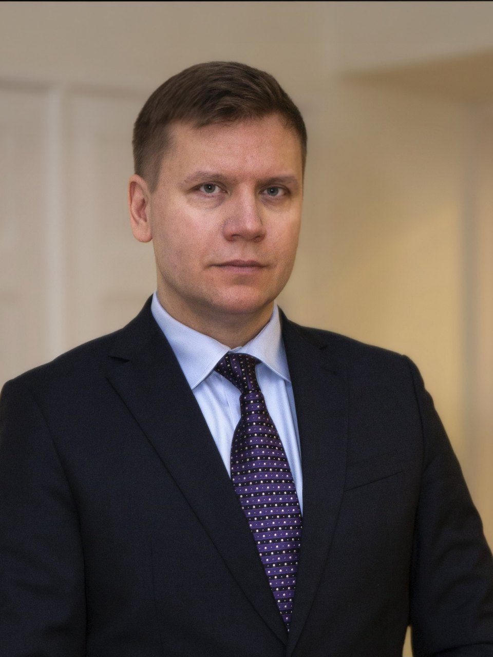 dr Piotr R. Graczyk